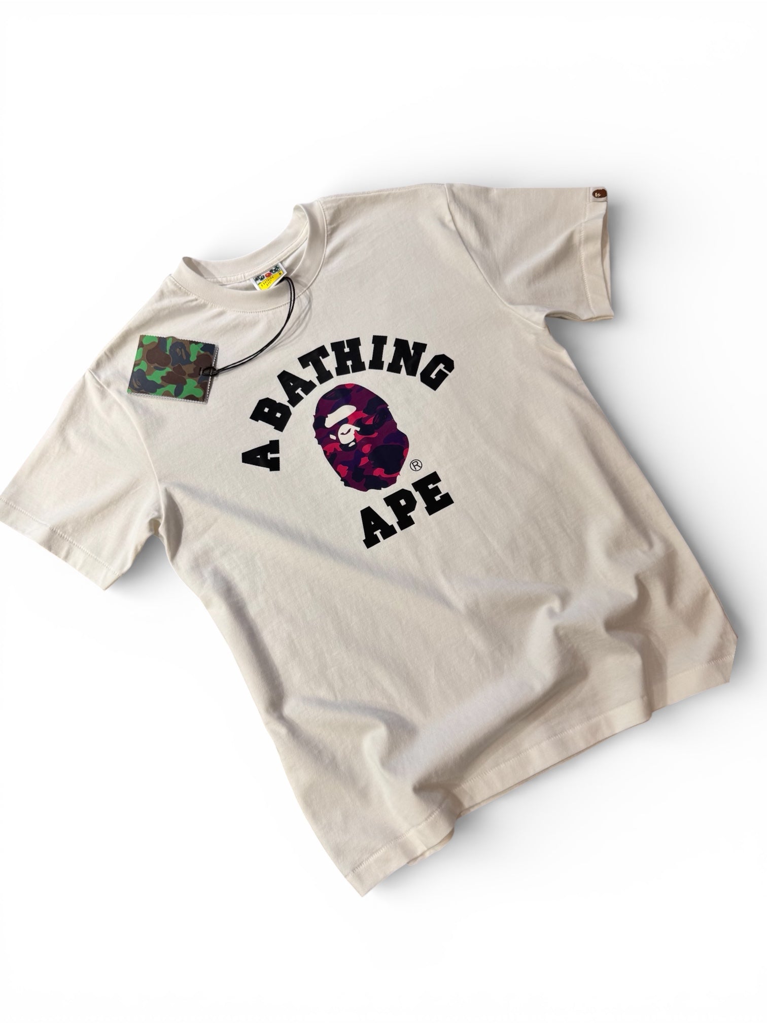 A BATHING APE TSHIRT (S)